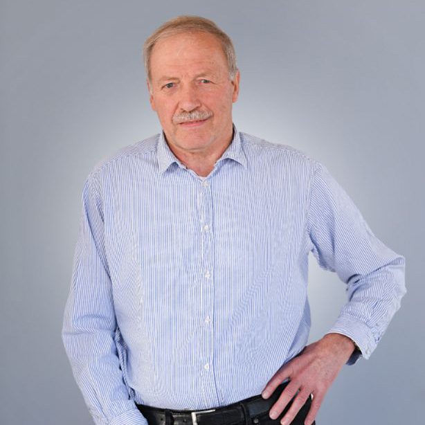  Karl Hirt